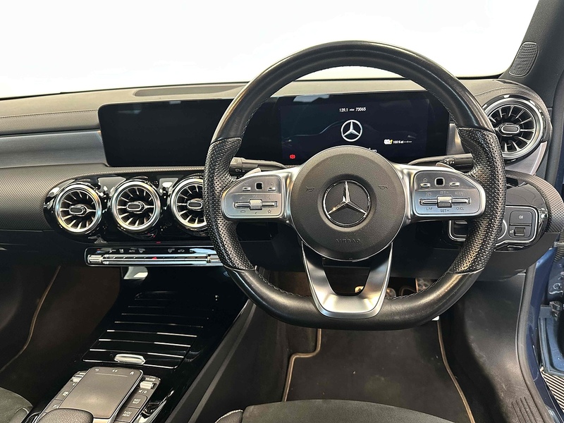Mercedes-Benz A Class A250e AMG Line Edition - U1943