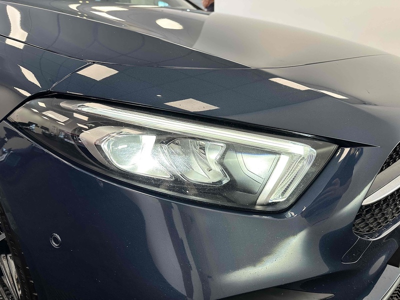 Mercedes-Benz A Class A250e AMG Line Edition - U1943