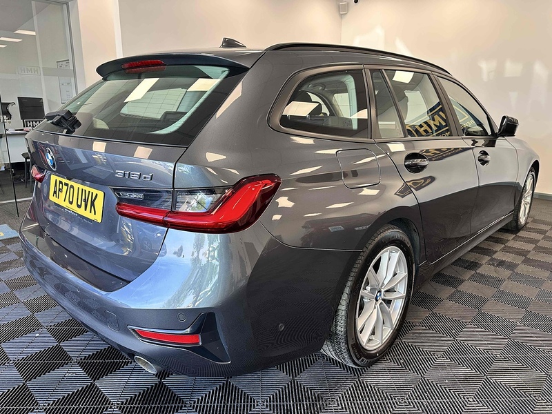 BMW 3 Series 318d MHT SE - U1945