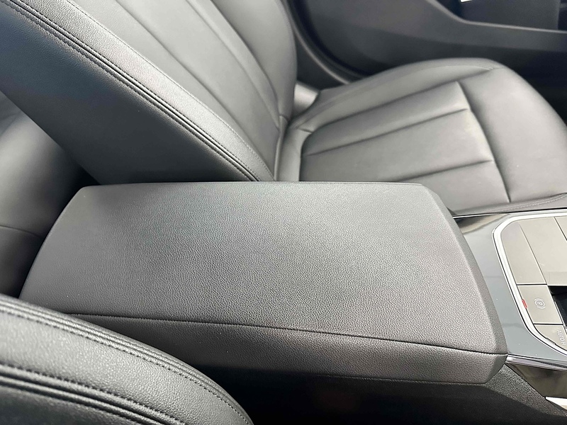 BMW 3 Series 318d MHT SE - U1945