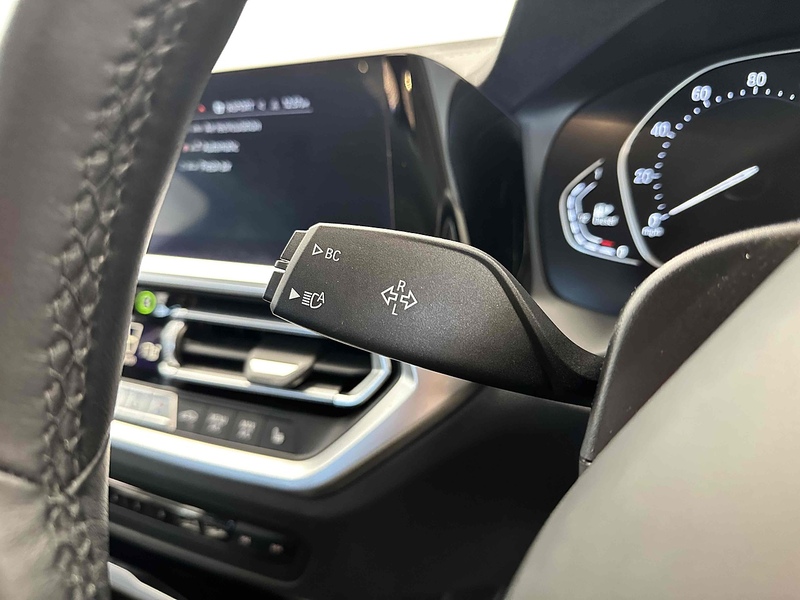 BMW 3 Series 318d MHT SE - U1945