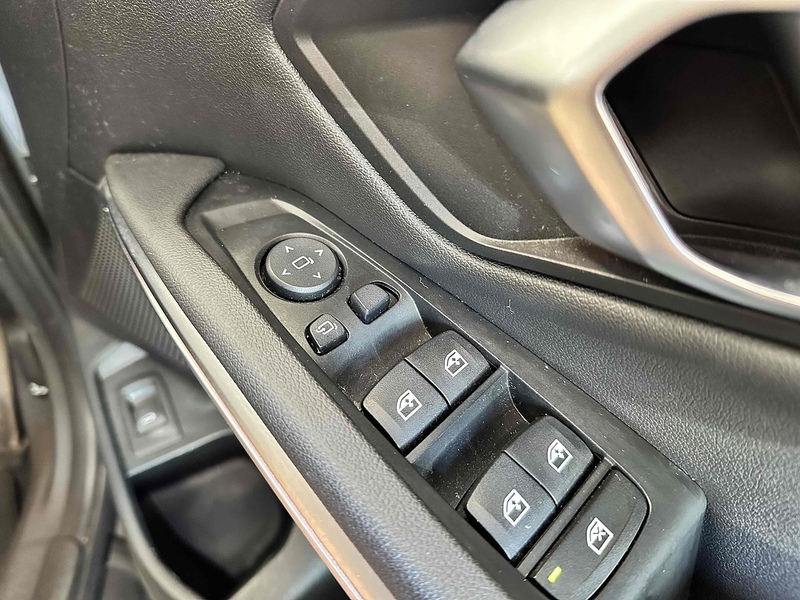 BMW 3 Series 318d MHT SE - U1945