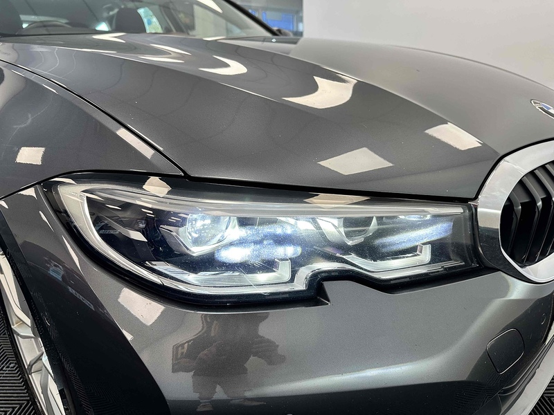 BMW 3 Series 318d MHT SE - U1945