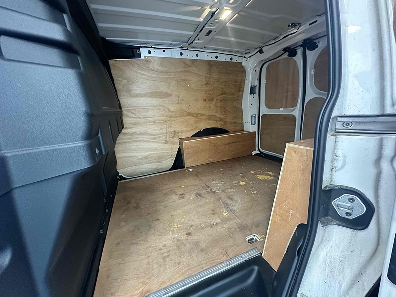 Volkswagen Caddy TDI C20 Commerce - U1959