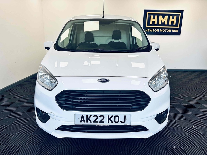 Ford Transit Courier EcoBoost Limited - U1960