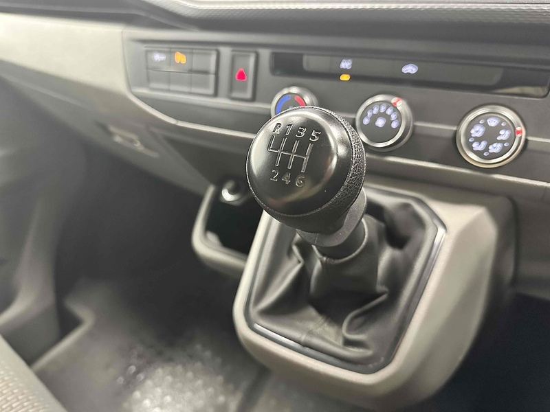 Volkswagen Transporter TDI T32 Highline - U1963