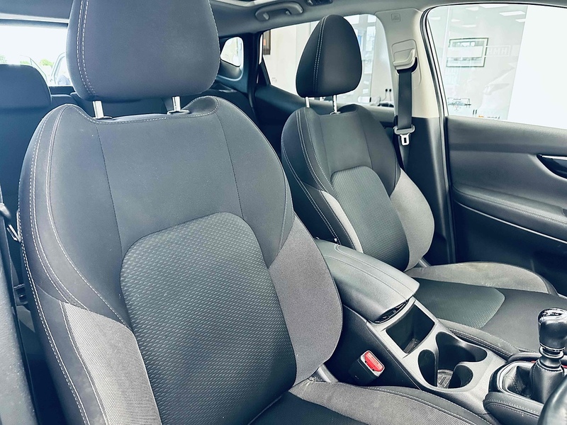 Nissan Qashqai DIG-T N-Connecta - U1968