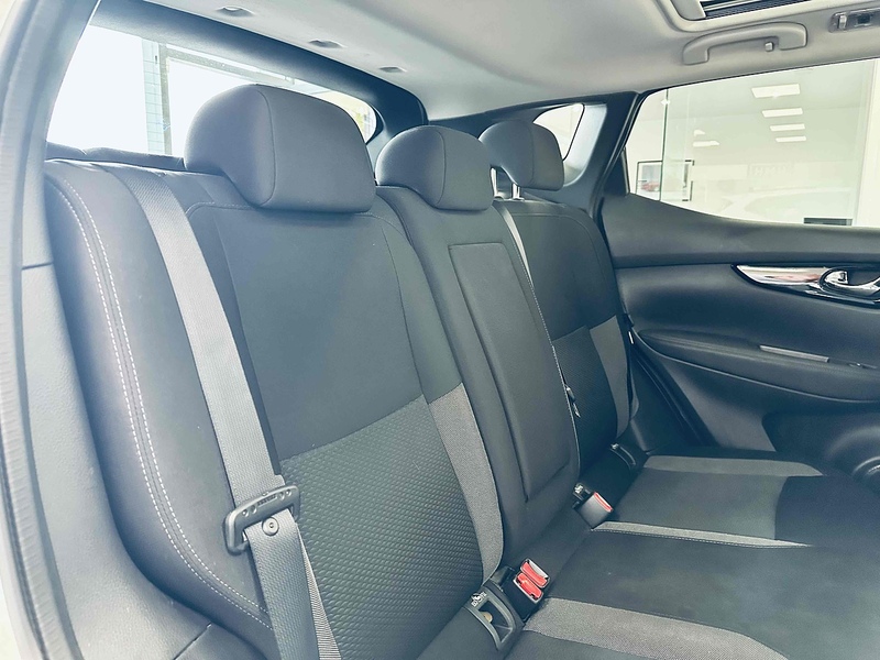 Nissan Qashqai DIG-T N-Connecta - U1968