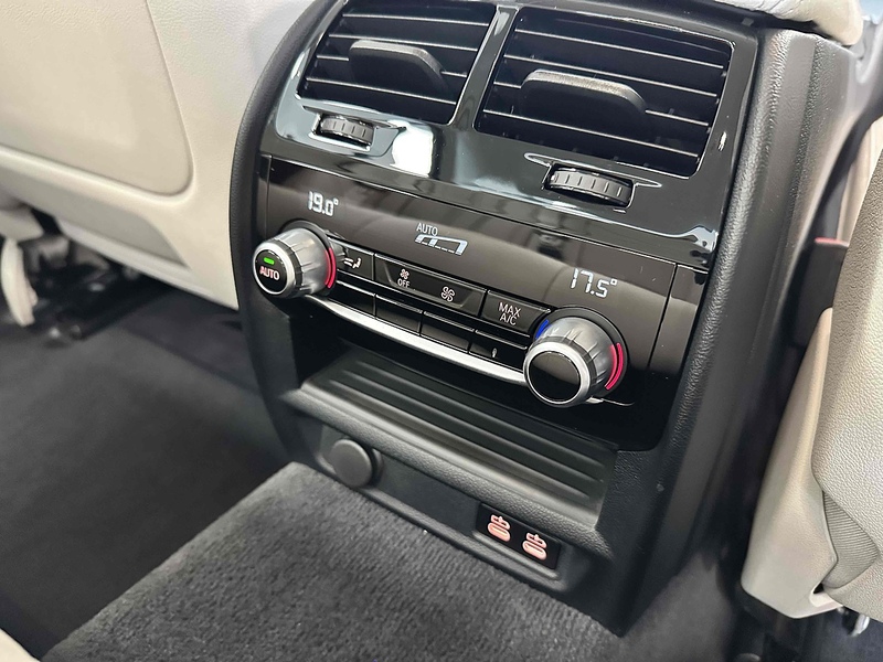 BMW 5 Series 530e SE - U1975