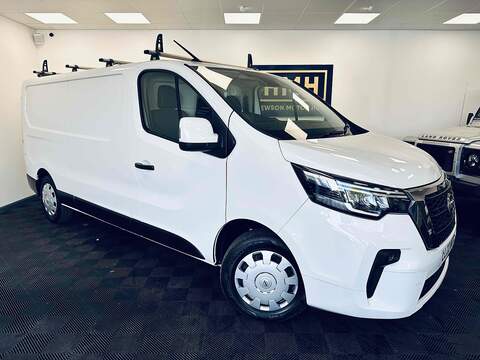 Nissan Primastar Pro 77kWh Commerce Panel Van 5dr Electric Auto (204 ps)