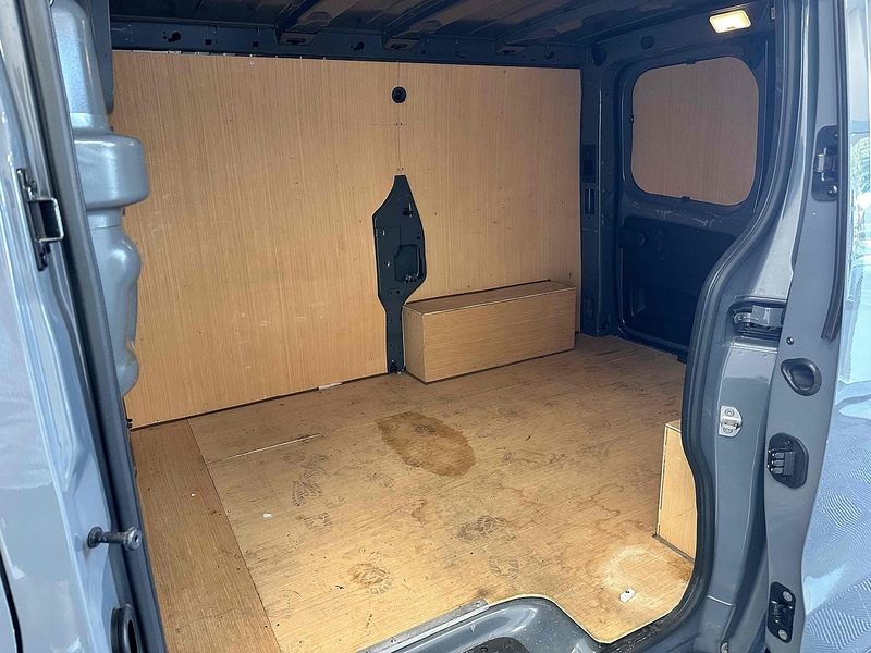 Renault Trafic dCi Blue SL28 Business+ - U2004