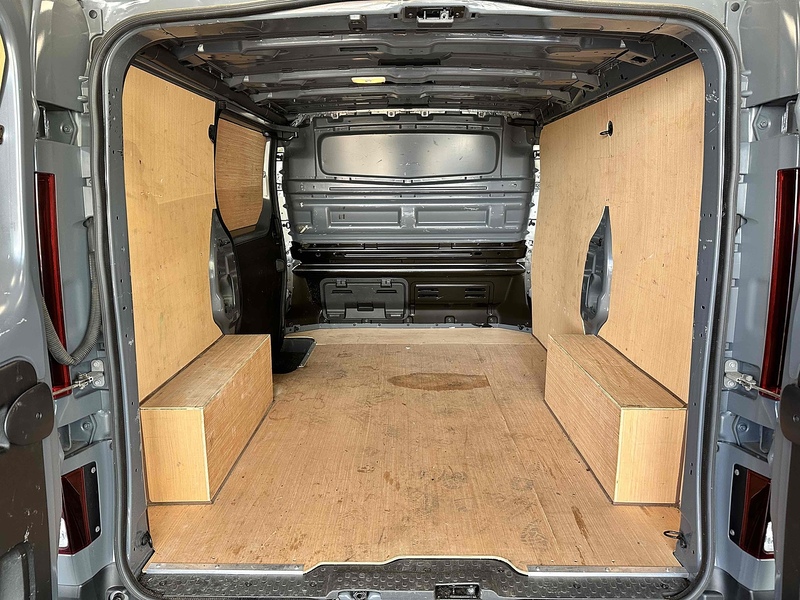 Renault Trafic dCi Blue SL28 Business+ - U2004