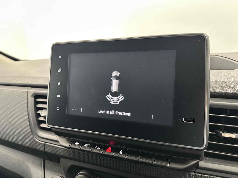 Renault Trafic dCi Blue SL28 Business+ - U2004