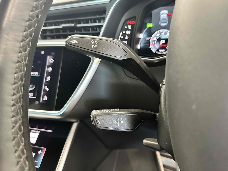 Audi A6 Saloon TFSI S line - U2016