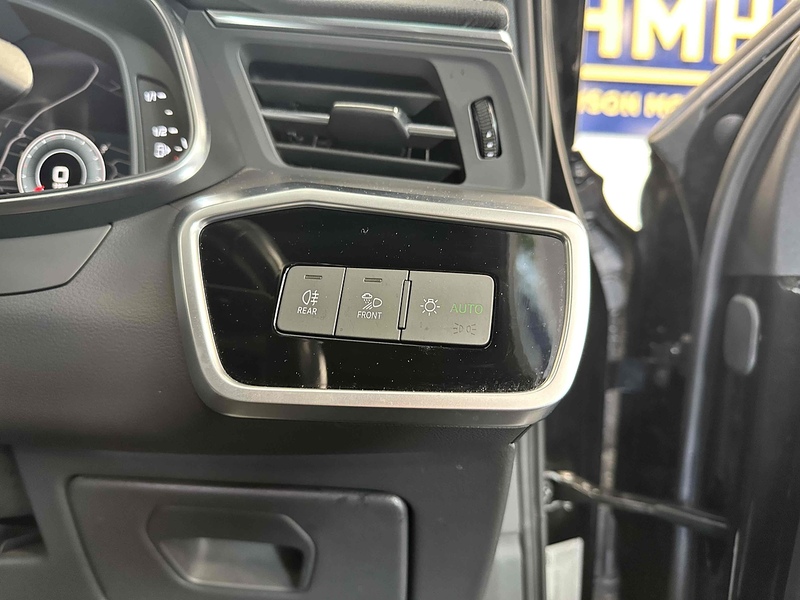 Audi A6 Saloon TFSI S line - U2016