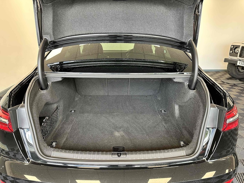 Audi A6 Saloon TDI S line - U2017