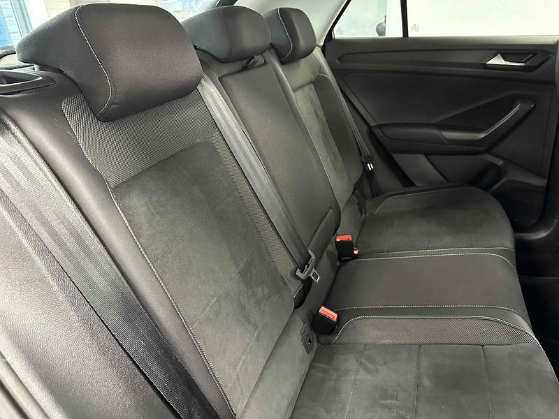 Volkswagen T-Roc TSI Style - U2024