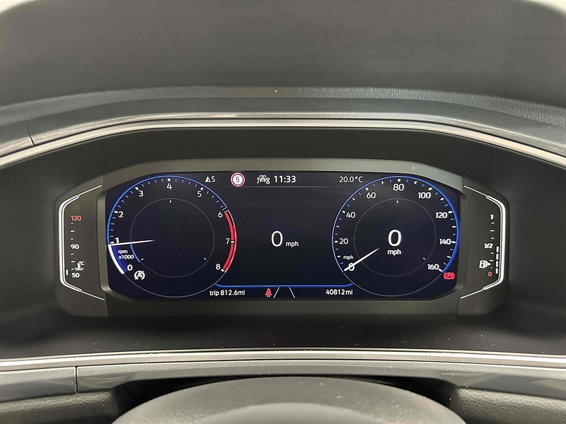 Volkswagen T-Roc TSI Style - U2024