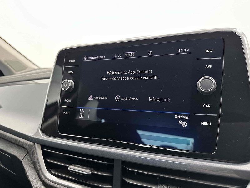 Volkswagen T-Roc TSI Style - U2024