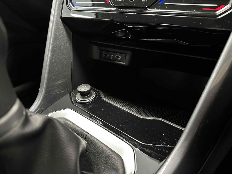 Volkswagen T-Roc TSI Style - U2024