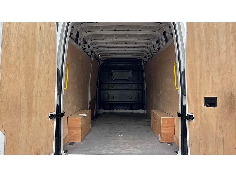 Volkswagen Crafter TDI CR35 Trendline - U2025