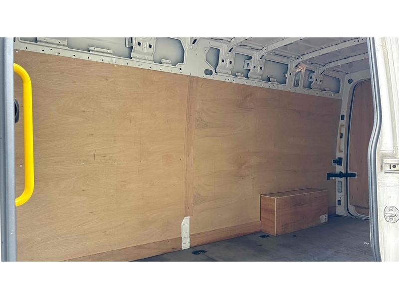 Volkswagen Crafter TDI CR35 Trendline - U2025