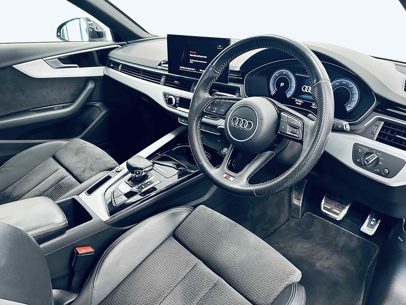 Audi A4 Avant TDI S line - U2026