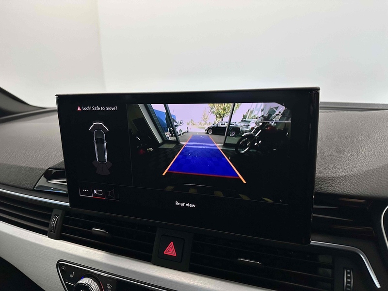 Audi A4 Avant TDI S line - U2026