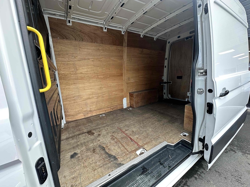 Volkswagen Crafter TDI CR30 Startline - U2027