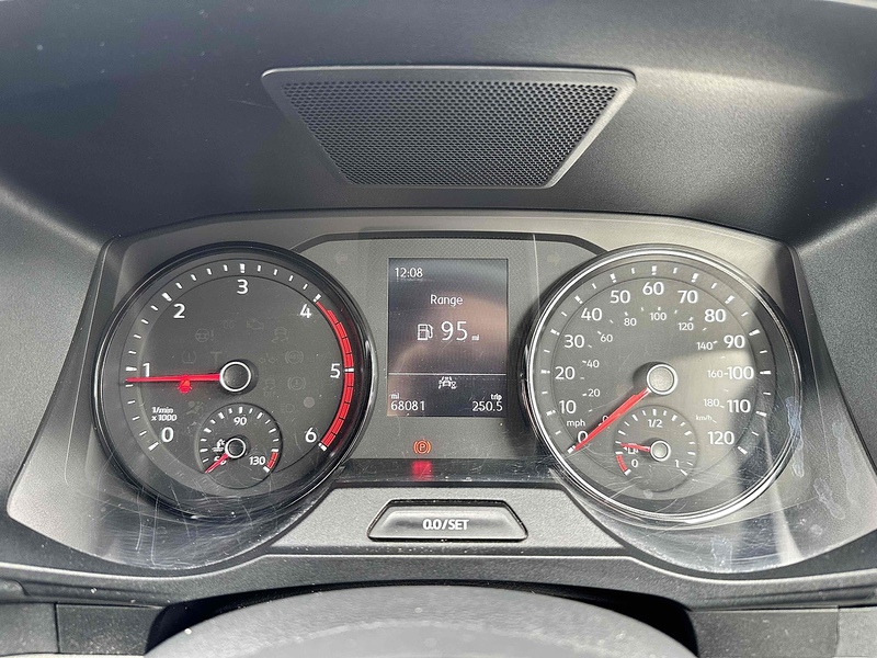 Volkswagen Crafter TDI CR30 Startline - U2027