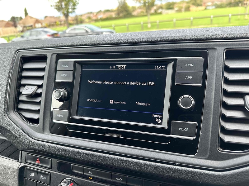 Volkswagen Crafter TDI CR30 Startline - U2027