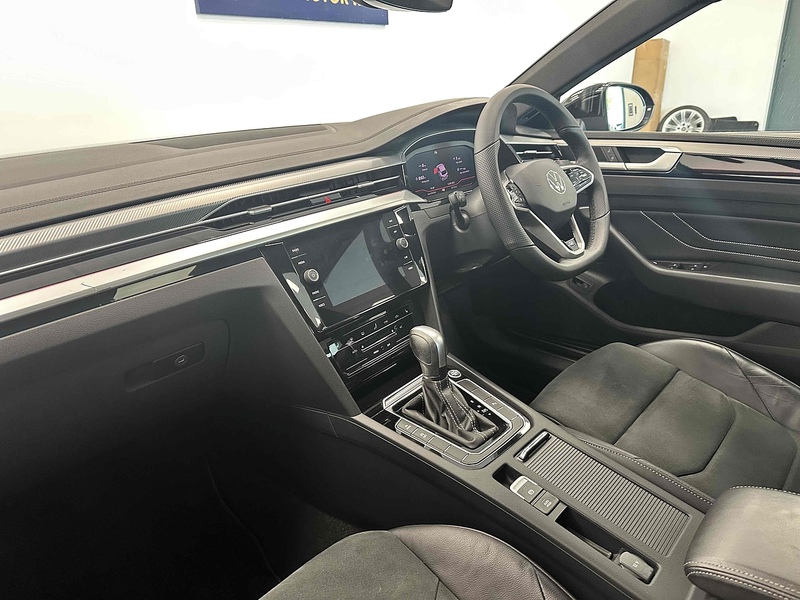 Volkswagen Arteon TDI R-Line - U2028