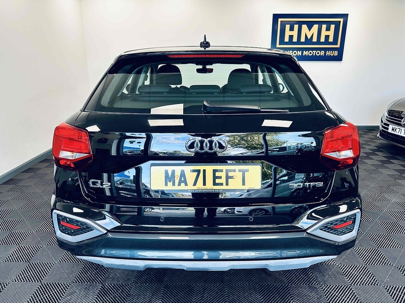 Audi Q2 TFSI Sport - U2032