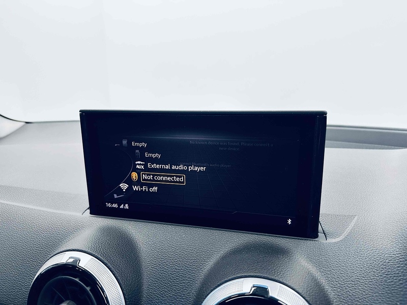 Audi Q2 TFSI Sport - U2032