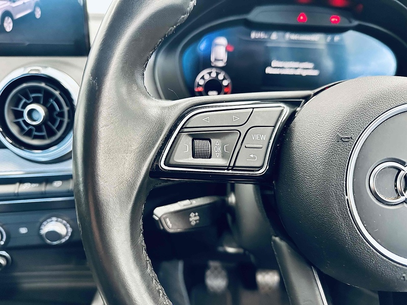 Audi Q2 TFSI Sport - U2032