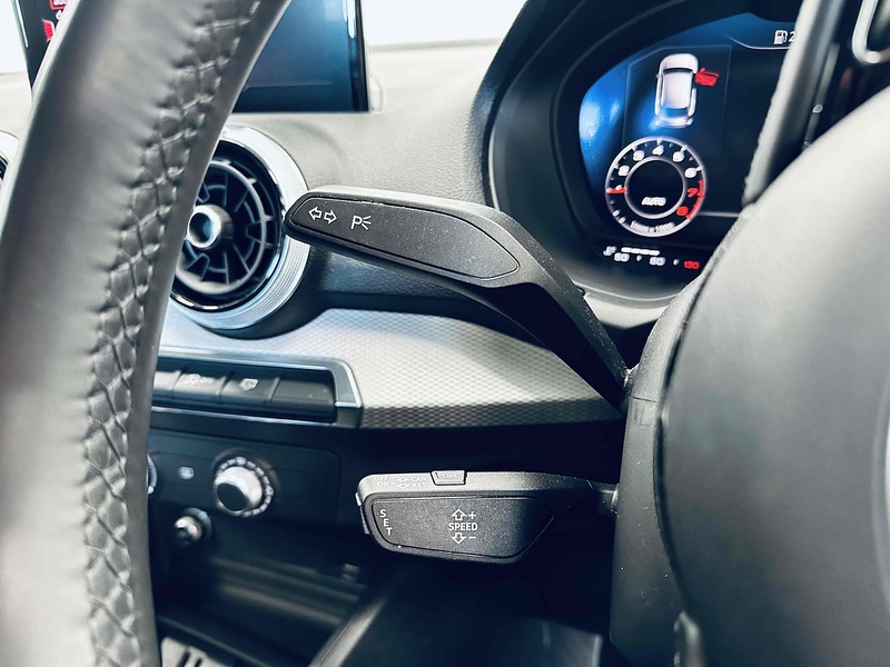 Audi Q2 TFSI Sport - U2032