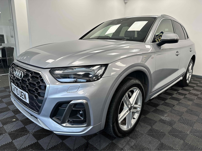 Audi Q5 TFSI S line - U2033