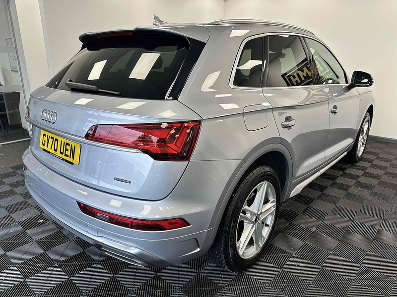 Audi Q5 TFSI S line - U2033
