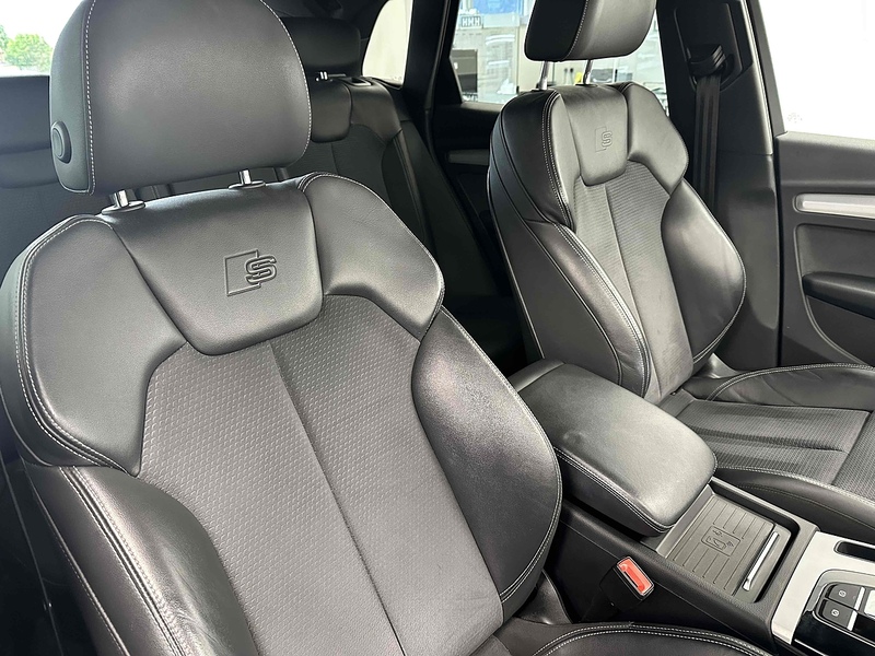 Audi Q5 TFSI S line - U2033