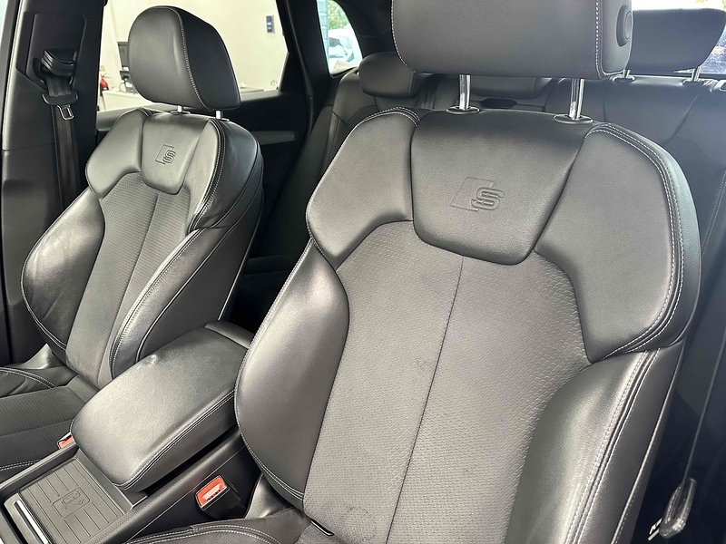 Audi Q5 TFSI S line - U2033