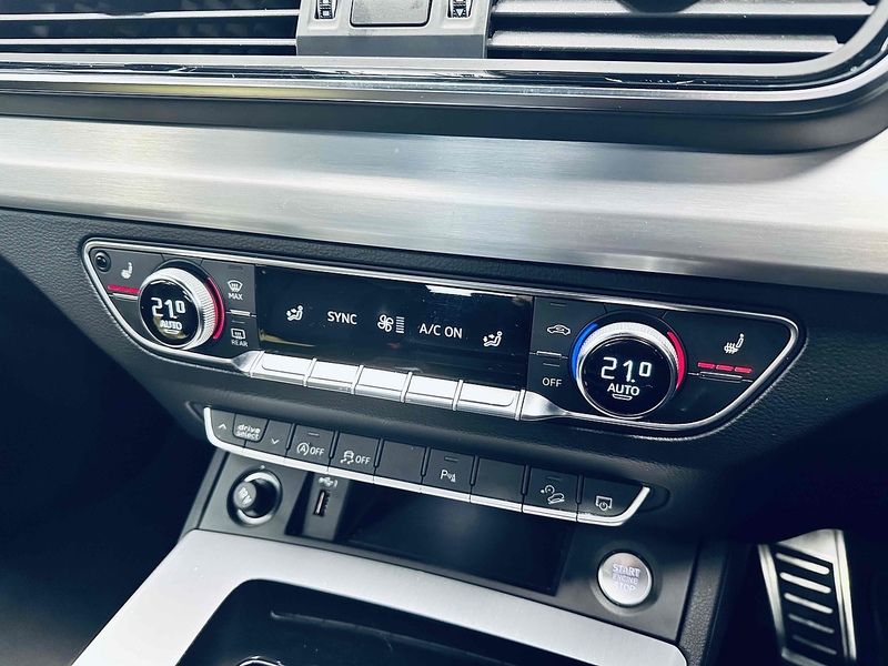 Audi Q5 TFSI S line - U2033