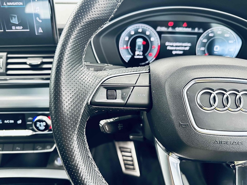 Audi Q5 TFSI S line - U2033