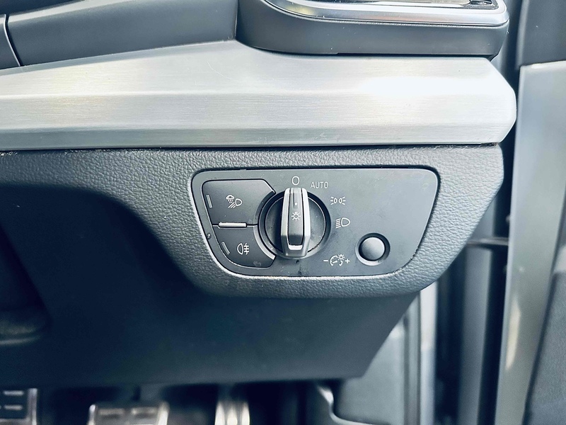 Audi Q5 TFSI S line - U2033