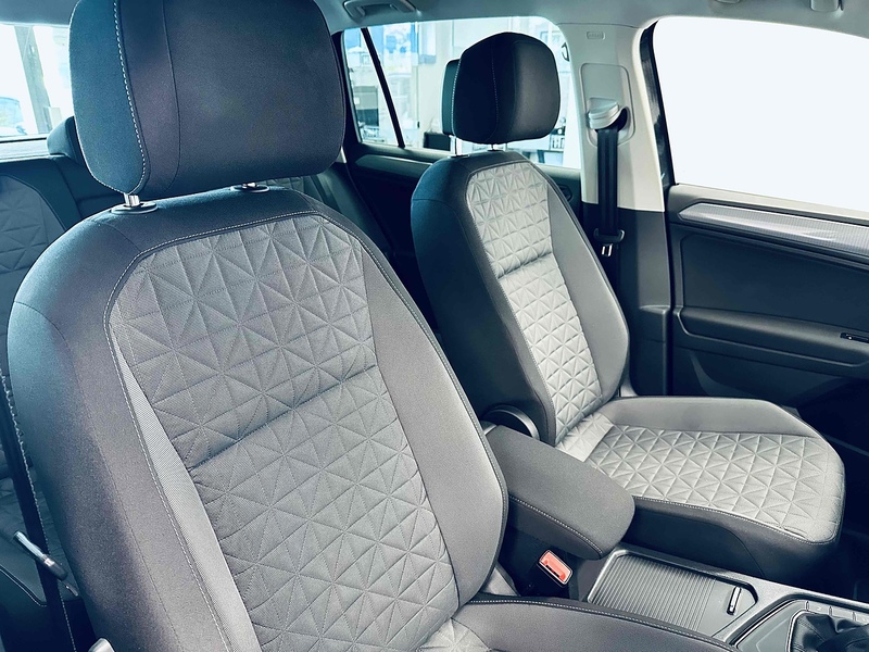 Volkswagen Tiguan TSI Life - U2040