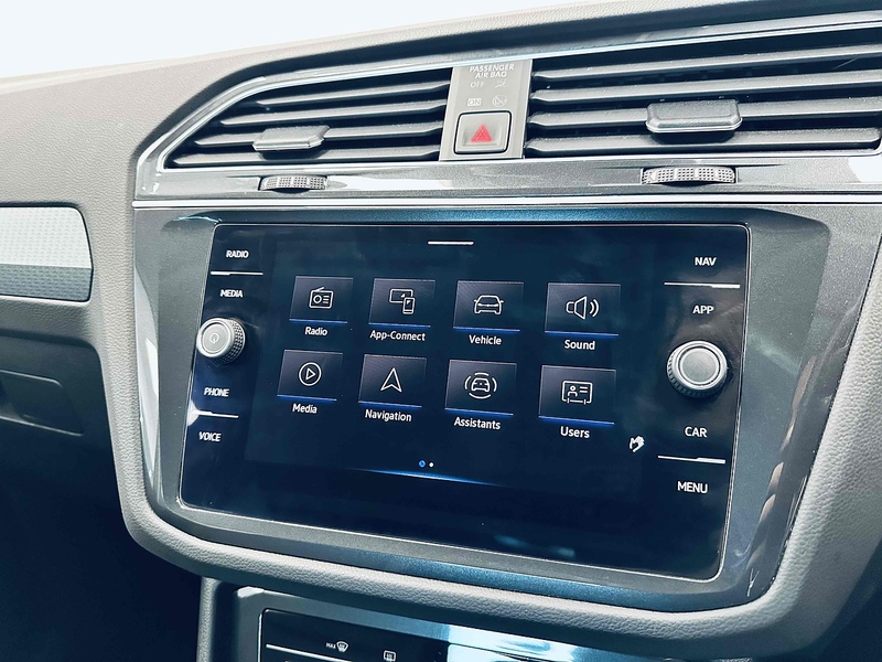 Volkswagen Tiguan TSI Life - U2040