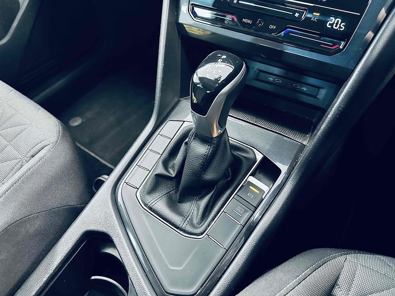 Volkswagen Tiguan TSI Life - U2040