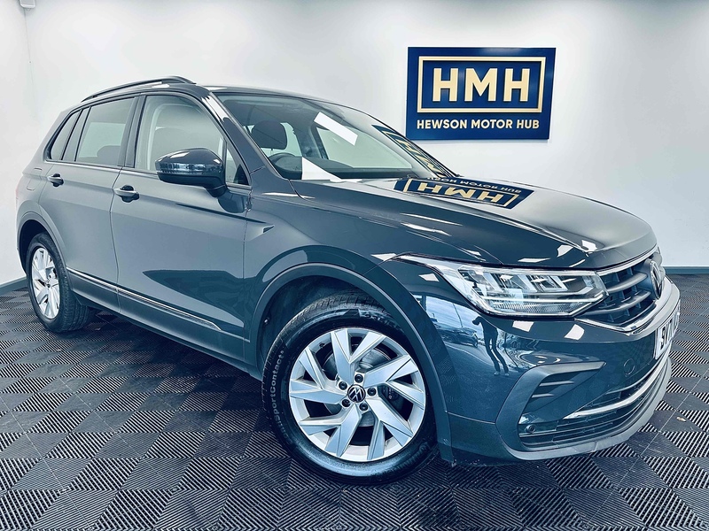 Volkswagen Tiguan TSI Life - U2041