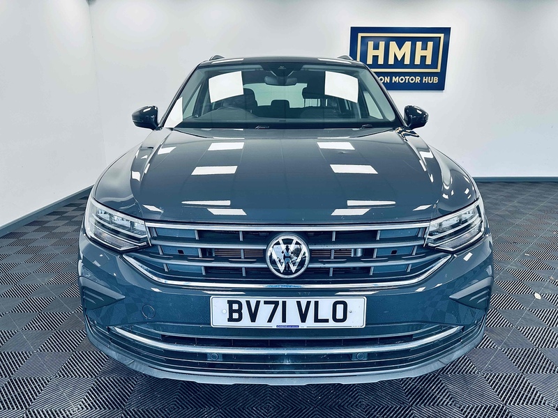 Volkswagen Tiguan TSI Life - U2041