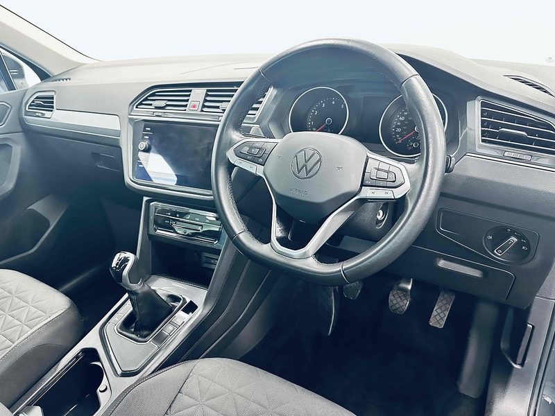 Volkswagen Tiguan TSI Life - U2041