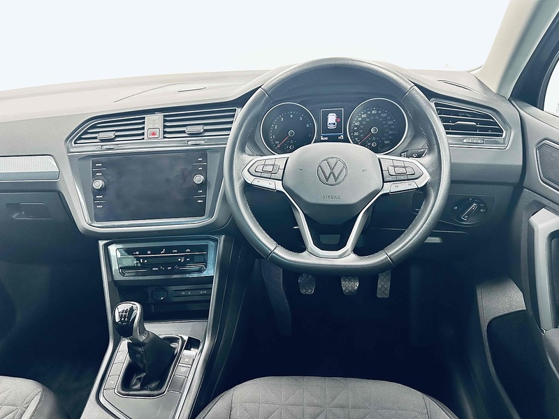 Volkswagen Tiguan TSI Life - U2041